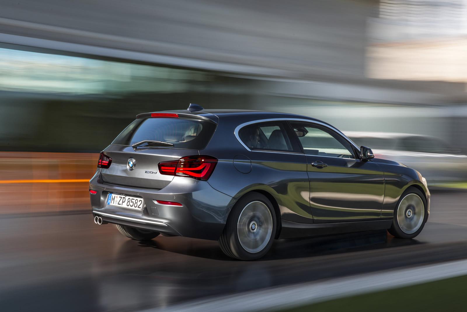 YEN 2015 MAKYAJLI BMW 1 SERS DETAYLI RESM GALERS