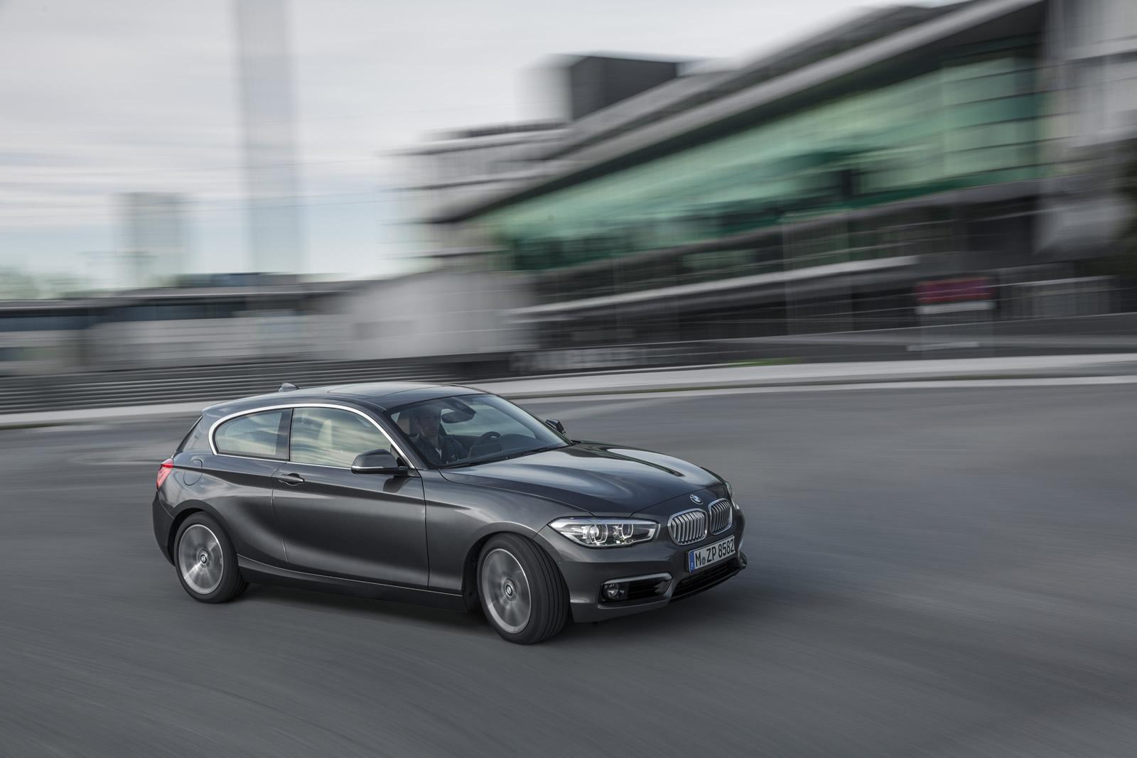 YEN 2015 MAKYAJLI BMW 1 SERS DETAYLI RESM GALERS
