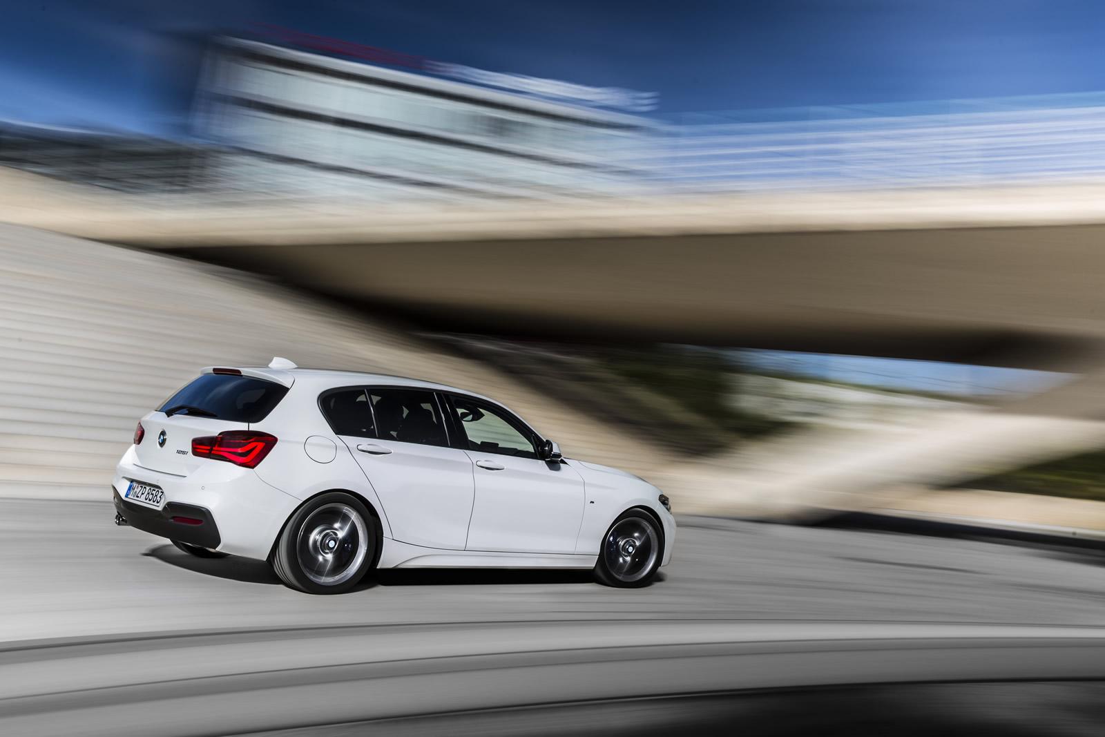 YEN 2015 MAKYAJLI BMW 1 SERS DETAYLI RESM GALERS