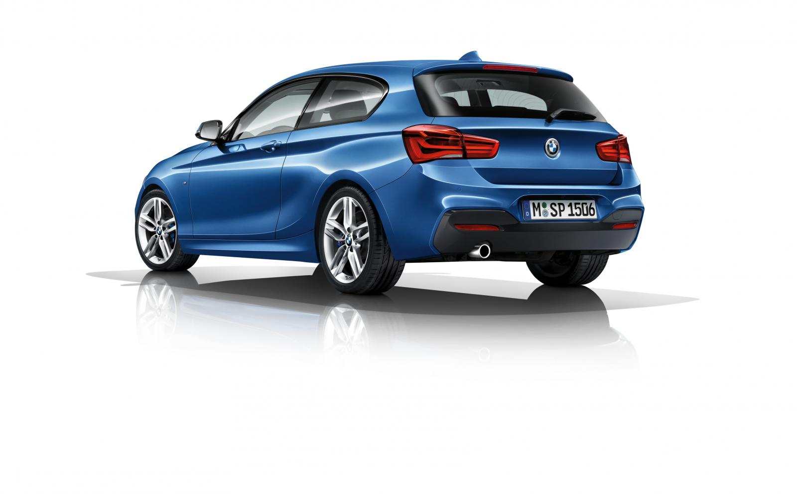 YEN� 2015 MAKYAJLI BMW 1 SER�S� DETAYLI RES�M GALER�S�