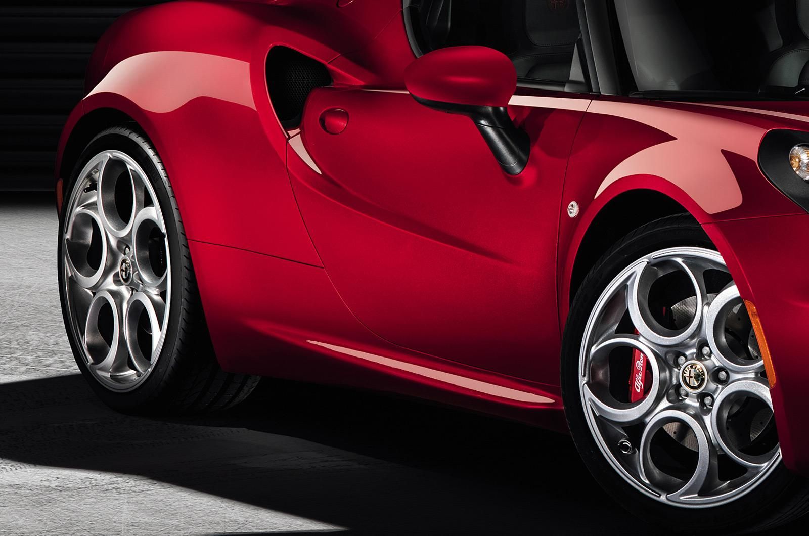 ALFA ROMEO 4C GALER