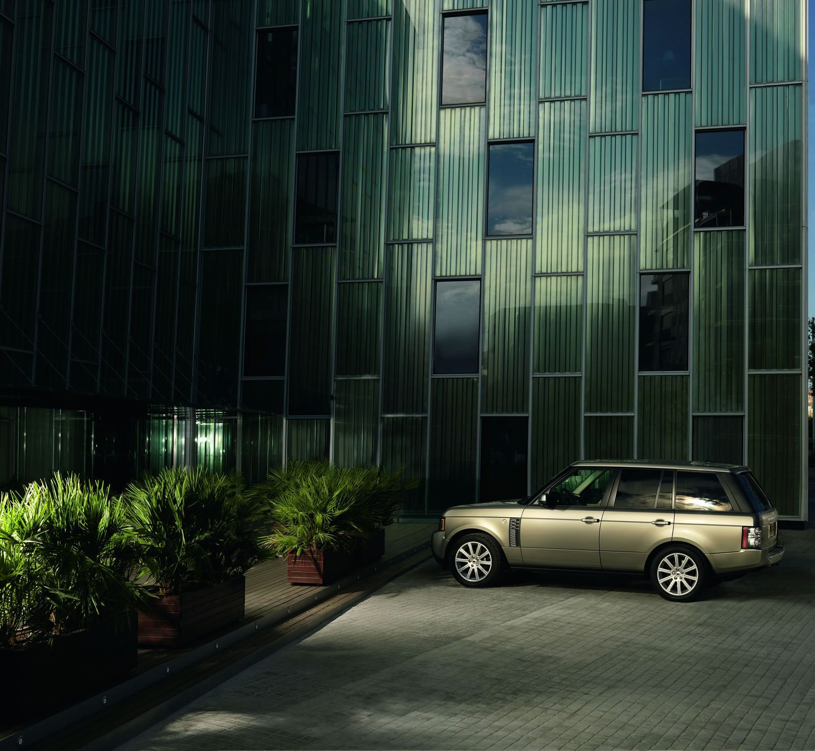 RANGE ROVER SPORT (2010) GALER