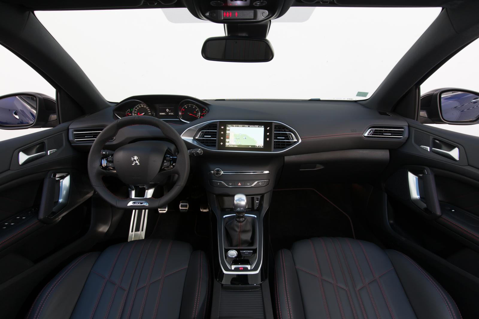 YEN 2015 PEUGEOT 308 GT DETAYLI RESMLER