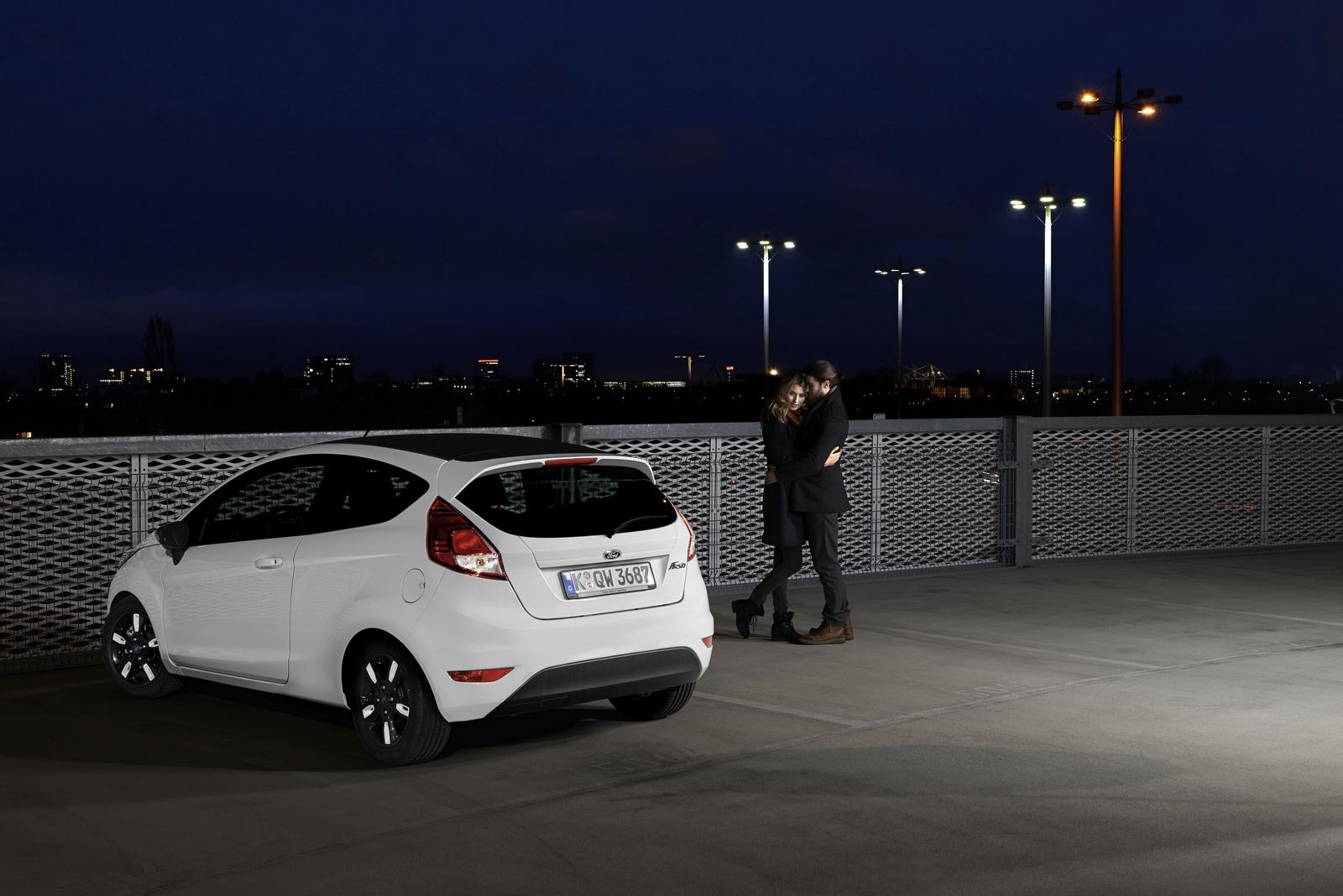FORD FESTA VE KA WHITE BLACK EDTON RESM GALERS