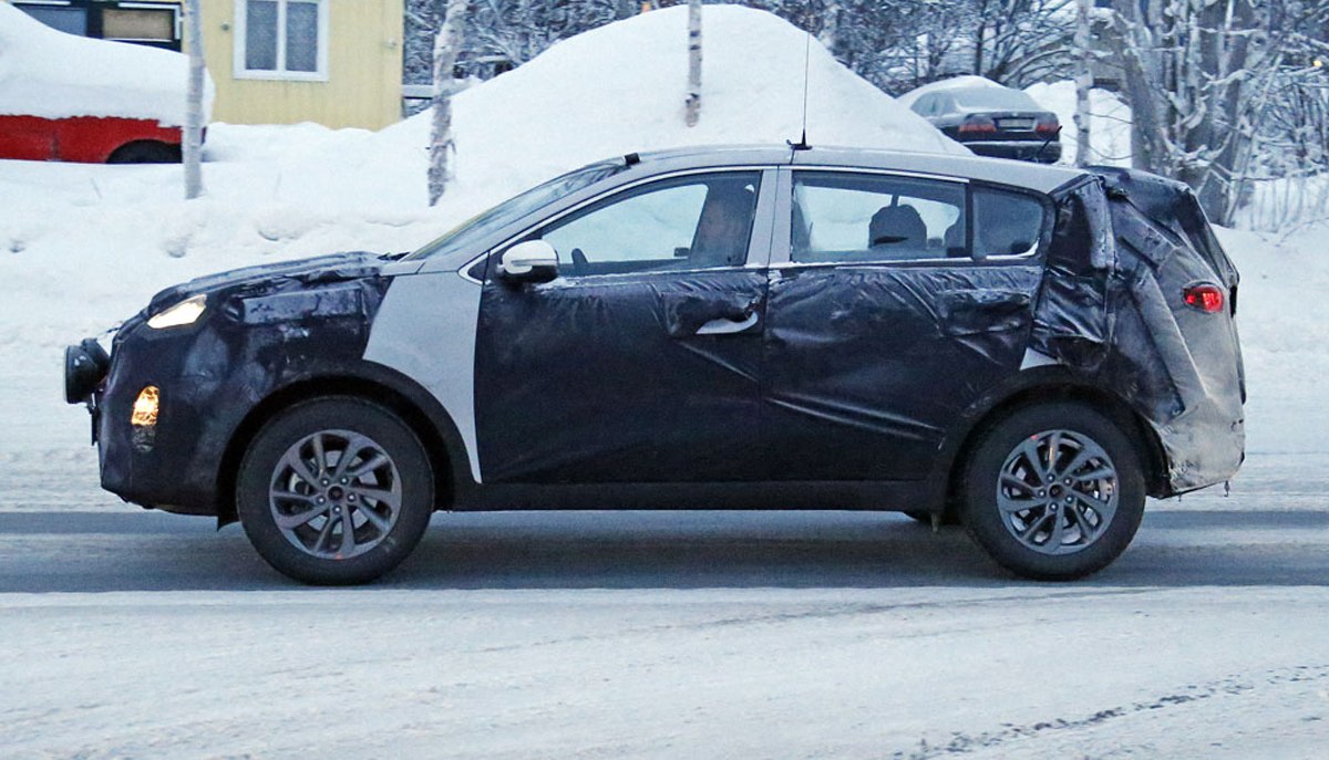 YEN KA SPORTAGE, KARLI ZEMNDE TEST RESMLER