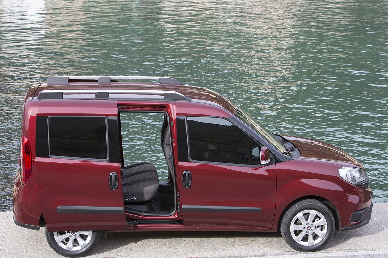 YEN� 2015 F�AT DOBLO T�RK�YE'DE RES�M GALER�S�