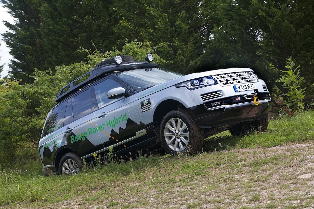 YEN RANGE ROVER HYBRID VE RANGE ROVER SPORT HYBRID RESM GALERS