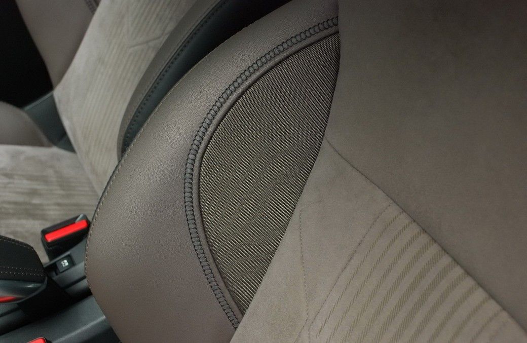 YEN PEUGEOT 2008 AVRUPA'DA YOLLARDA RESM GALERS