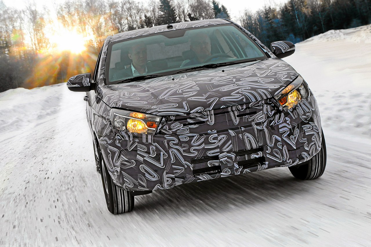 YEN� LADA VESTA �RET�M RES�M GALER�S�