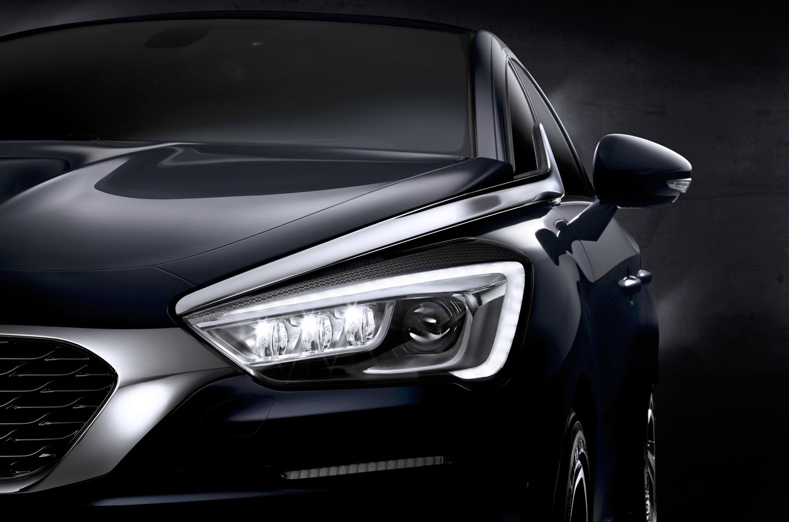 YEN 2015 MAKYAJLI CTROEN DS5 RESM GALERS