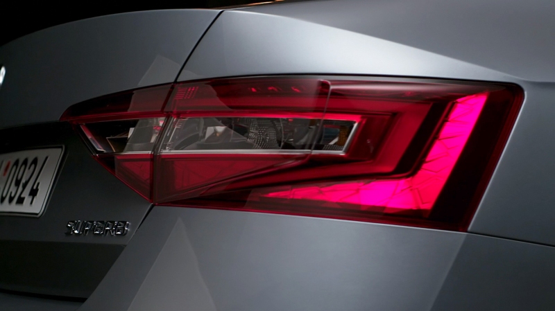 YEN� 2015 SKODA SUPERB �PUCU V�DEOSU G�RSELLER�