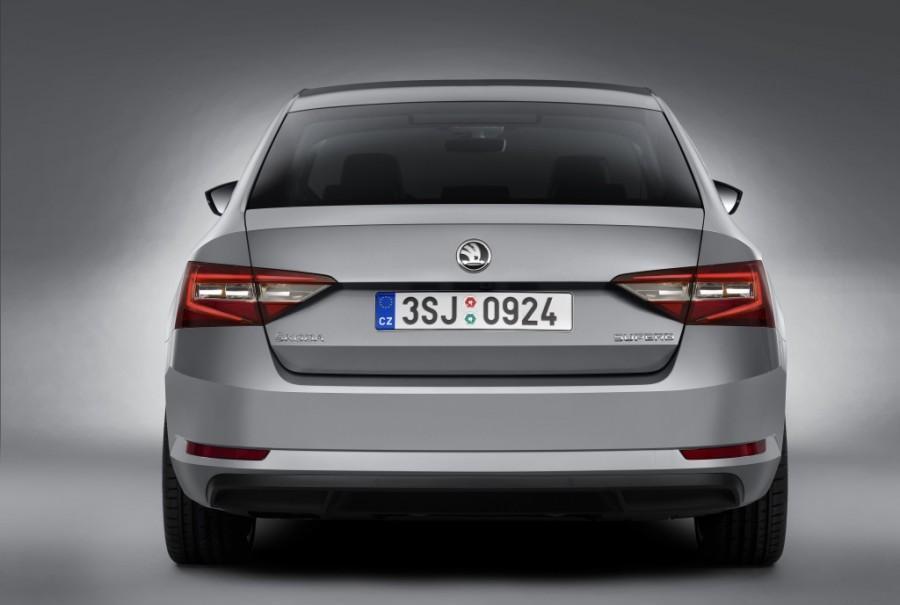 YEN� 2015 SKODA SUPERB (4) �LK RES�M GALER�S�