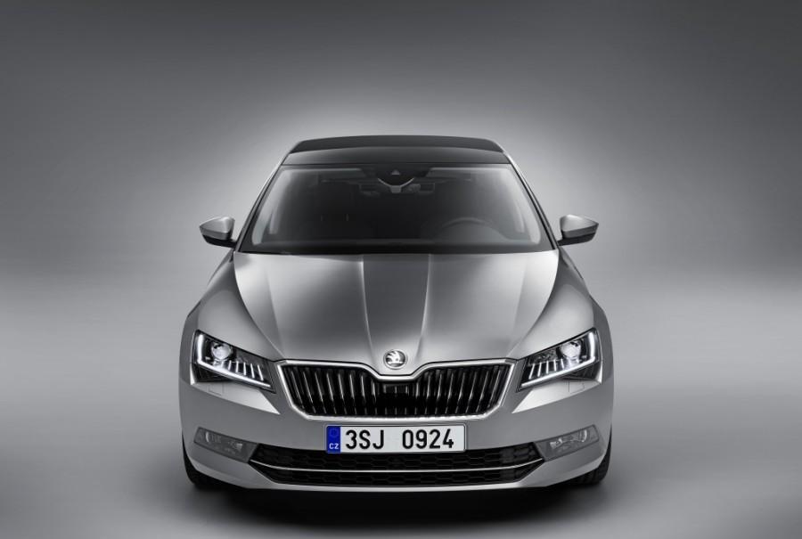 YEN� 2015 SKODA SUPERB (4) �LK RES�M GALER�S�