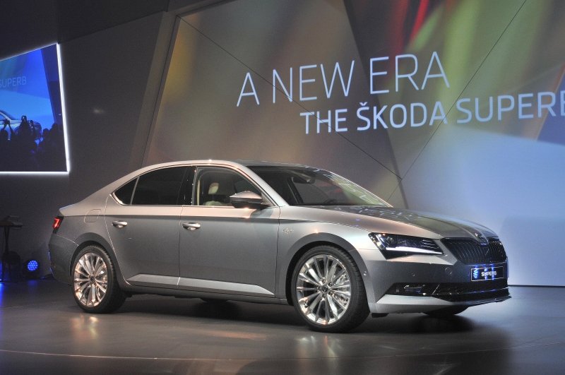 YEN� SKODA SUPERB LANSMAN RES�M GALER�S�