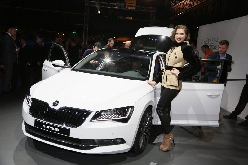 YEN� SKODA SUPERB LANSMAN RES�M GALER�S�