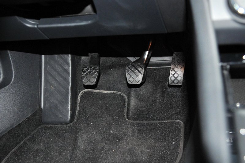 YEN� SKODA SUPERB LANSMAN RES�M GALER�S�