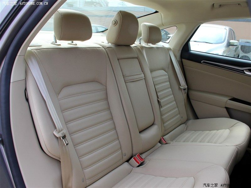 YEN (2014) FORD MONDEO N'DE SATITA RESM GALERS