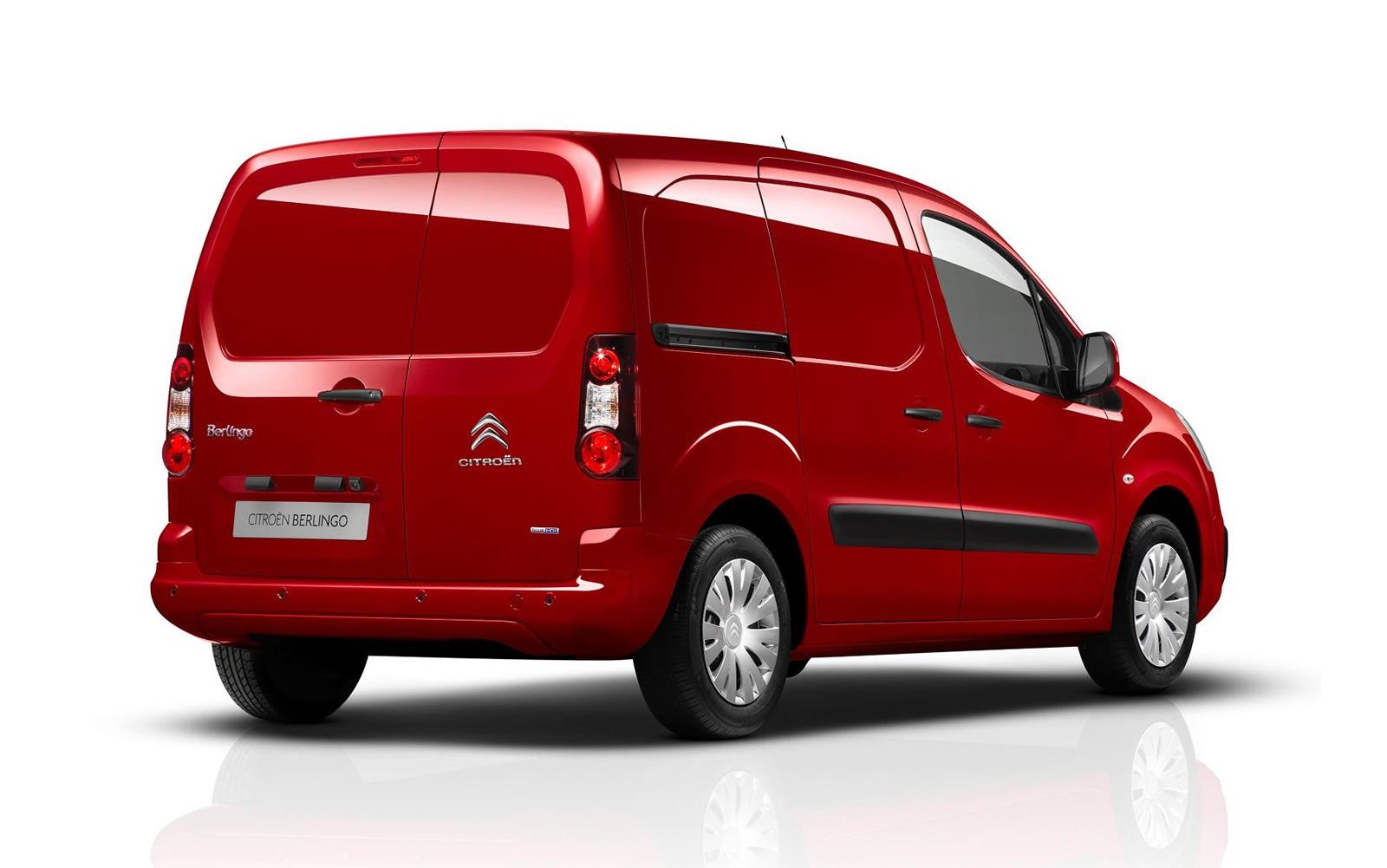 YEN� 2015 MAKYAJLI C�TROEN BERL�NGO RES�M GALER�S�