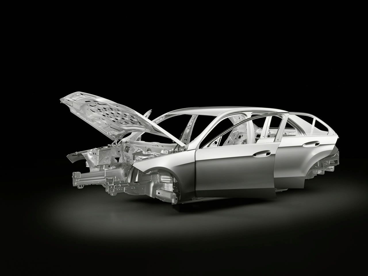MERCEDES E SEDAN (2010)