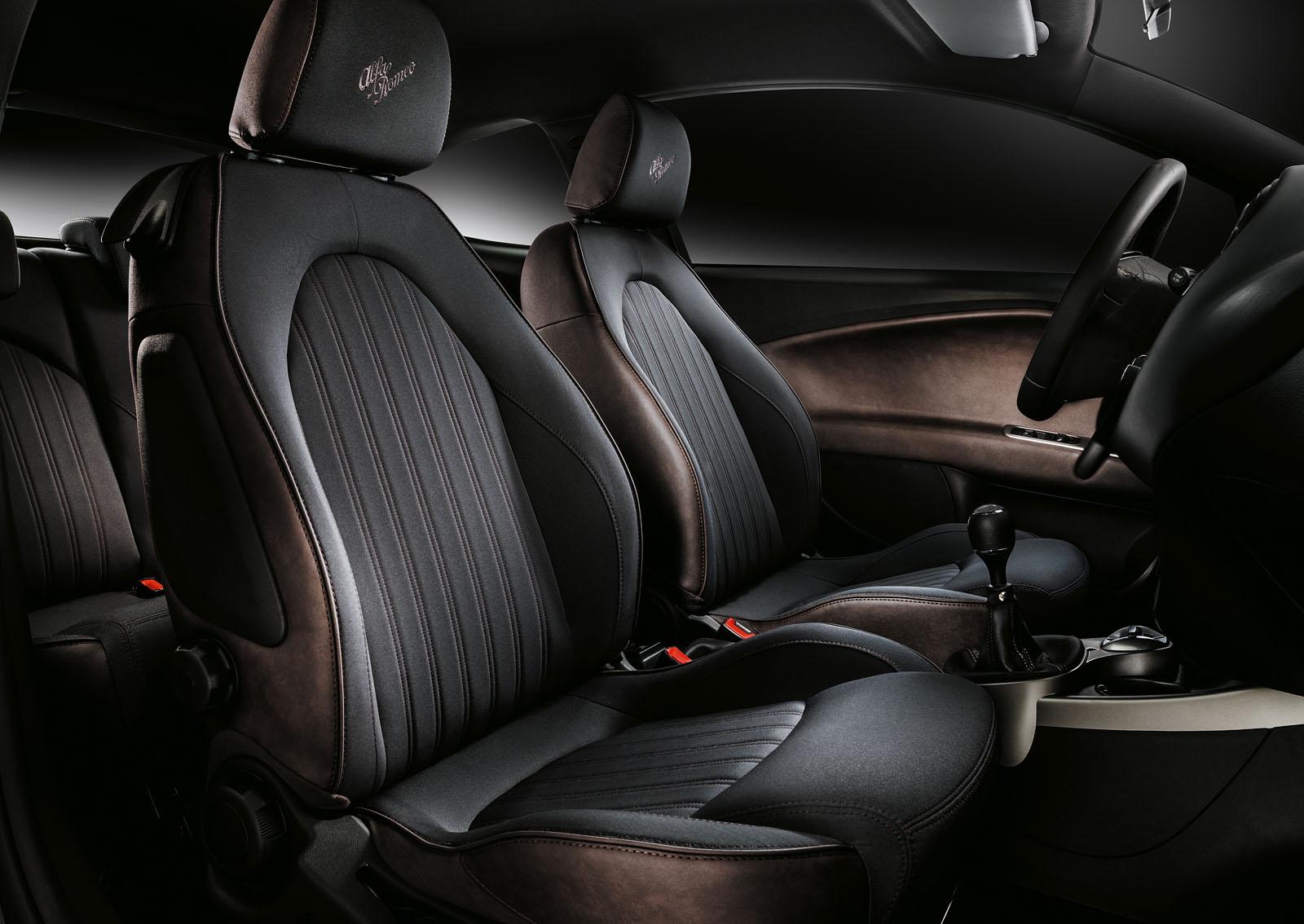 YEN� 2015 ALFA ROMEO M�TO RACER RES�M GALER�S�