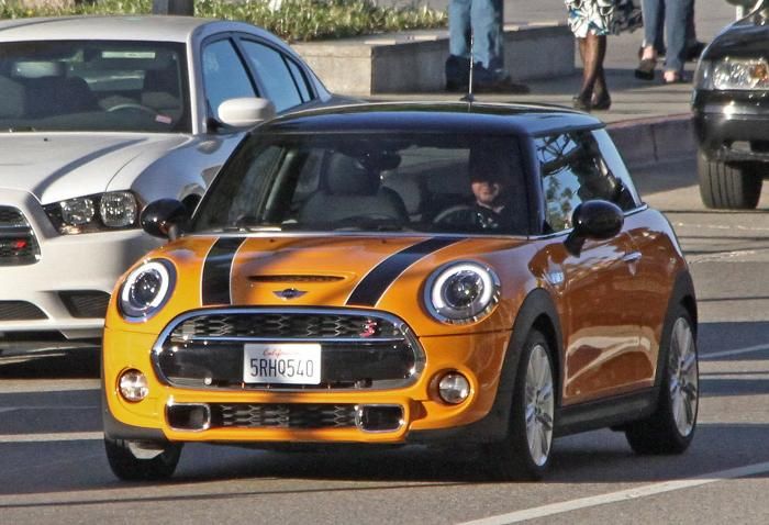 YEN� M�N� COOPER S RES�M GALER�S�