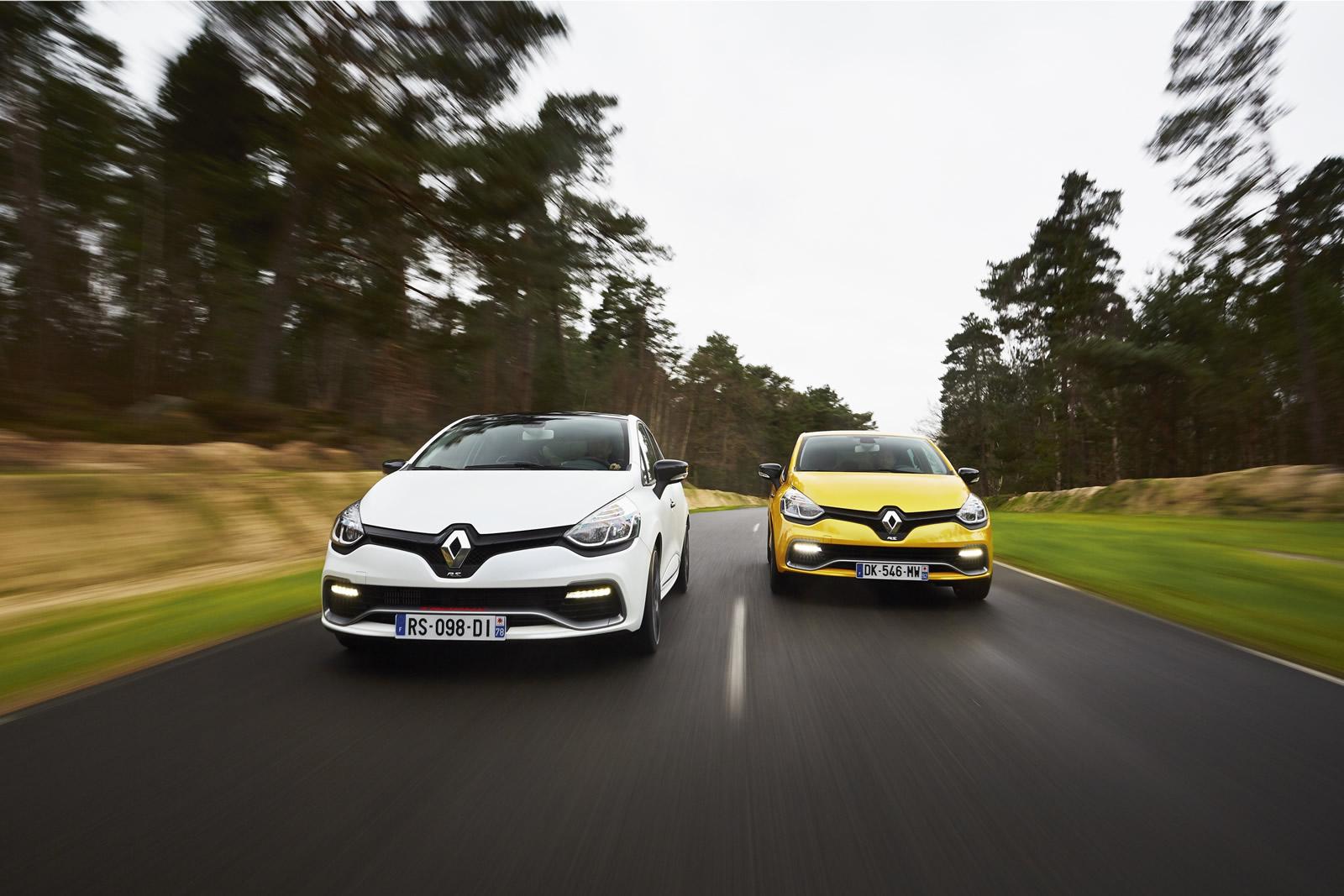 YEN� 2015 RENAULT CL�O RS 220 EDC RES�M GALER�S�