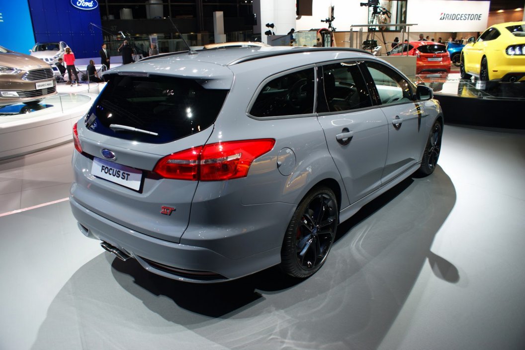 FORD 2015 CENEVRE DETAYLI RES�M GALER�S�