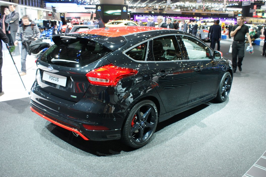 FORD 2015 CENEVRE DETAYLI RES�M GALER�S�