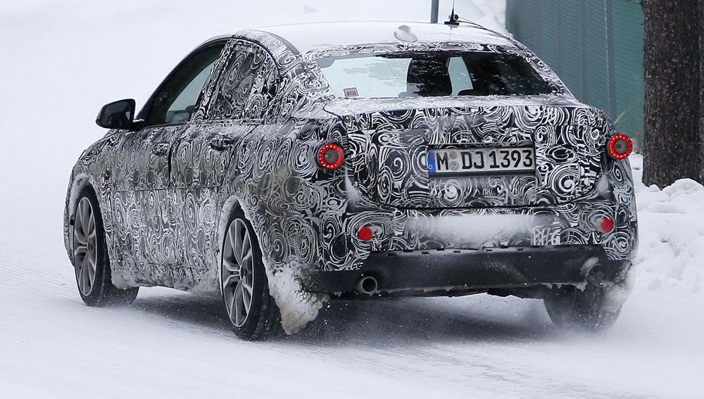 YEN� 2016 BMW 1 SEDAN KAMUFLAJLI RES�M GALER�S�