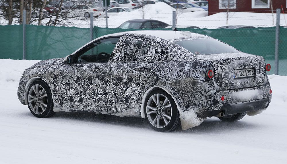 YEN� 2016 BMW 1 SEDAN KAMUFLAJLI RES�M GALER�S�