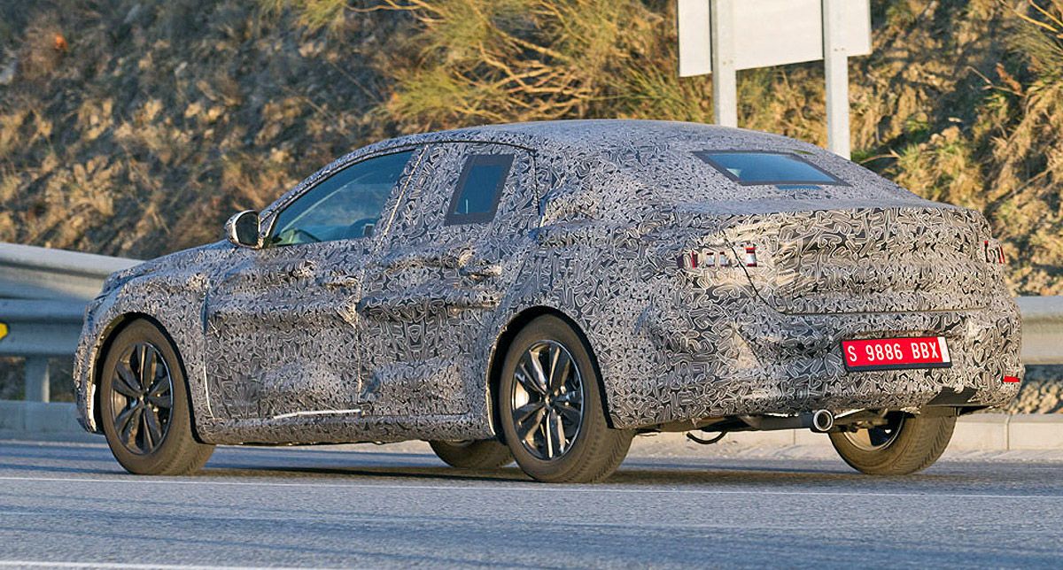 2016 RENAULT LAGUNA YEN� KAMUFLAJLI RES�M GALER�S�