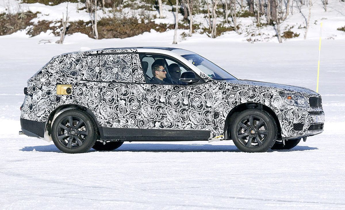 YEN� 2017 BMW X3 �LK KAMUFLAJLI RES�M GALER�S�