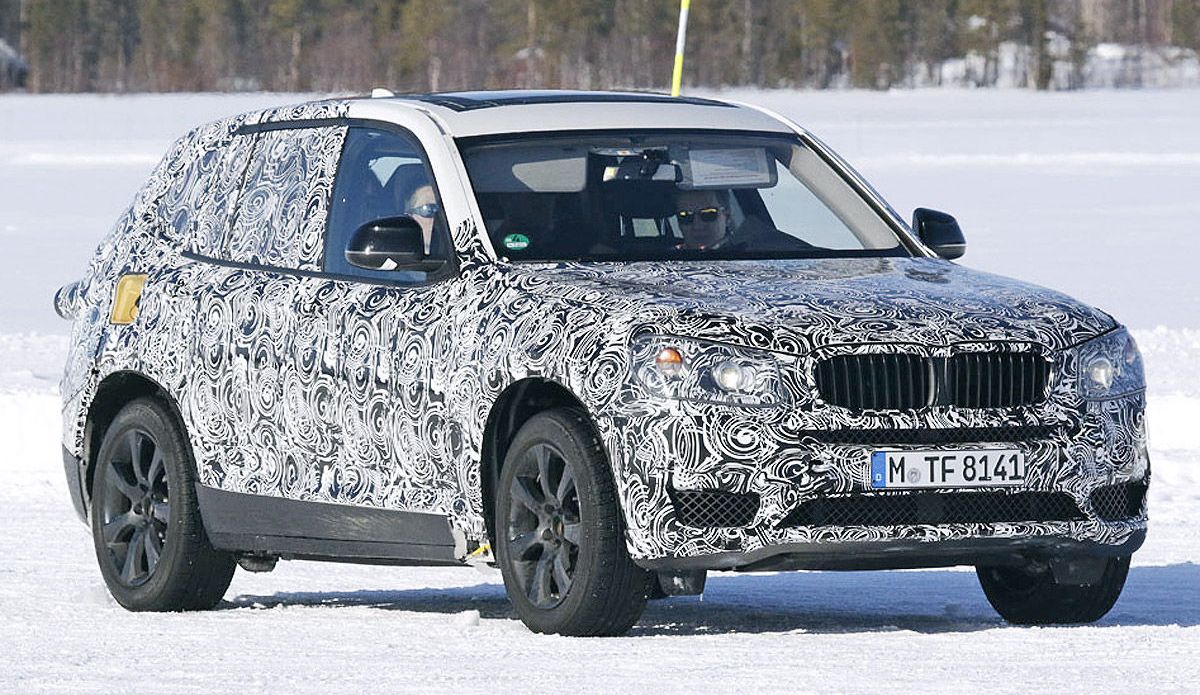 YEN 2017 BMW X3 LK KAMUFLAJLI RESM GALERS