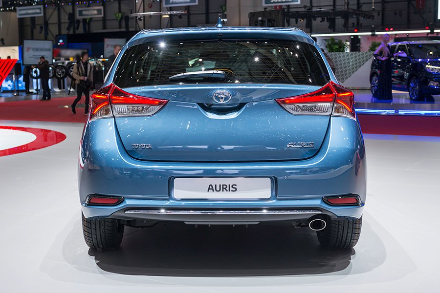 YEN� TOYOTA AUR�S 2015 CENEVRE RES�M GALER�S�