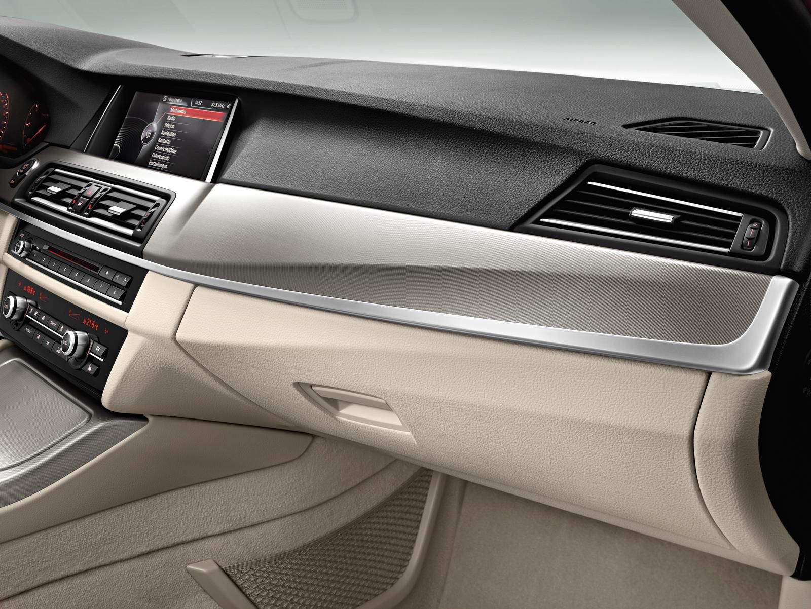 YEN MAKYAJLI 2014 BMW 5 SERS SW GALERS