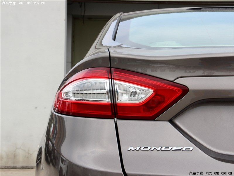 YEN (2014) FORD MONDEO N'DE SATITA RESM GALERS