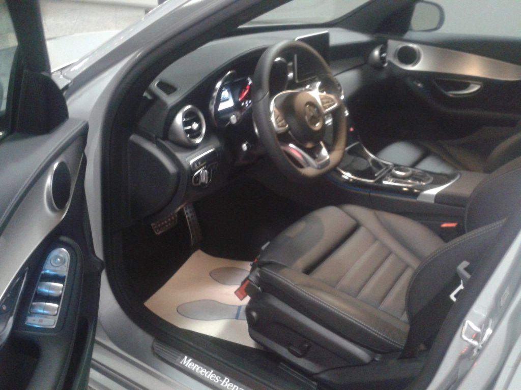 YEN MERCEDES C SERS AMG TRKYE'DE RESM GALERS