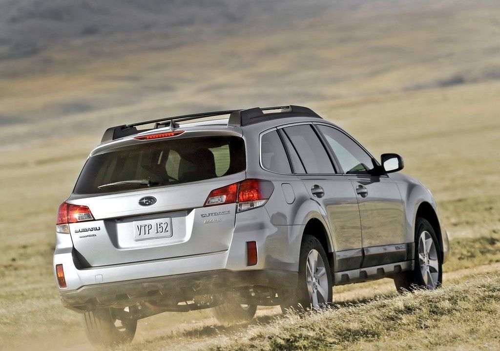 2013 SUBARU FORESTER GALER