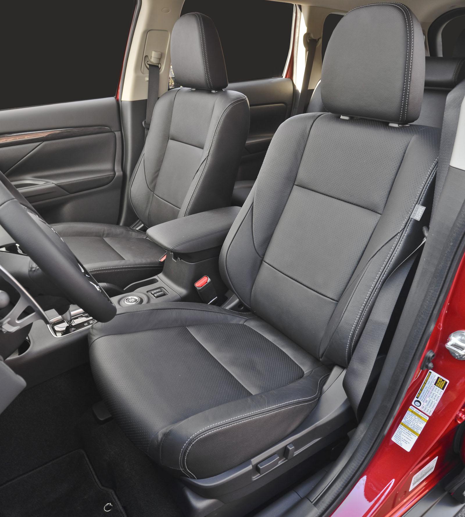 YEN� 2016 M�TSUB�SH� OUTLANDER DETAYLI RES�M GALER�S�