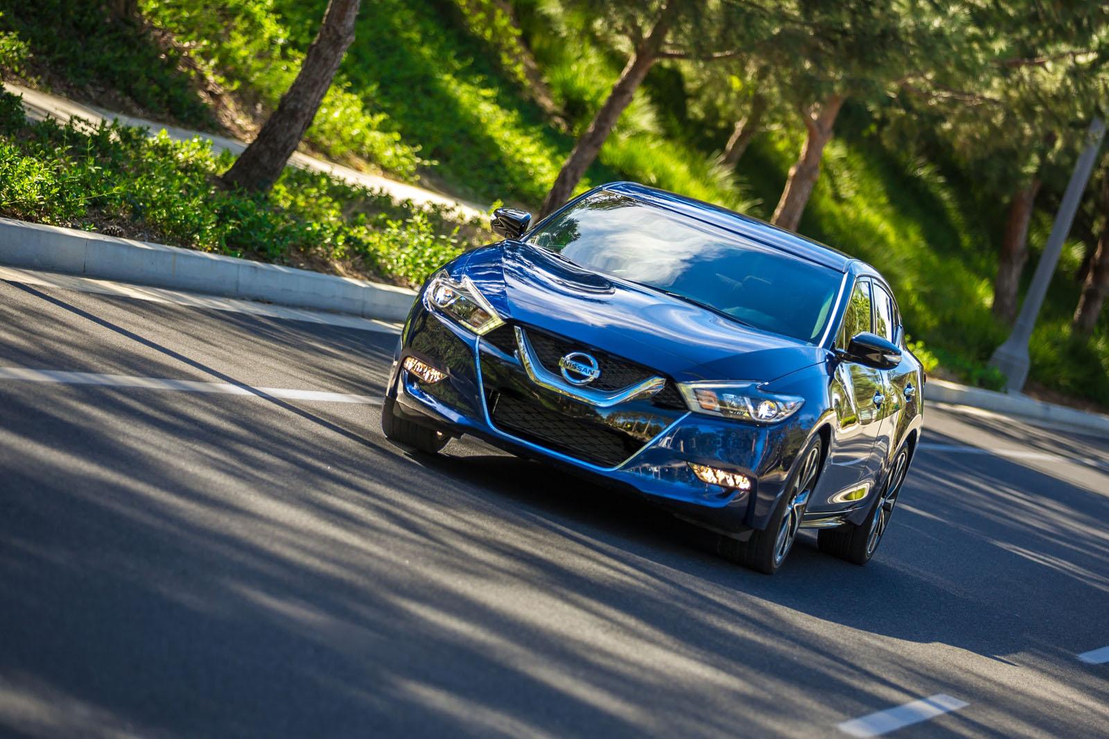 YEN� 2016 N�SSAN MAX�MA DETAYLI RES�M GALER�S�