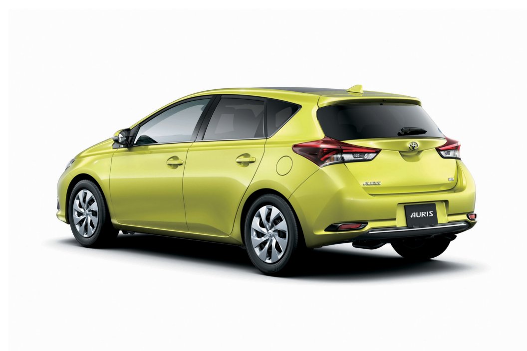 YEN� 2015 MAKYAJLI TOYOTA AUR�S JAPONYA'DA RES�M GALER�S�