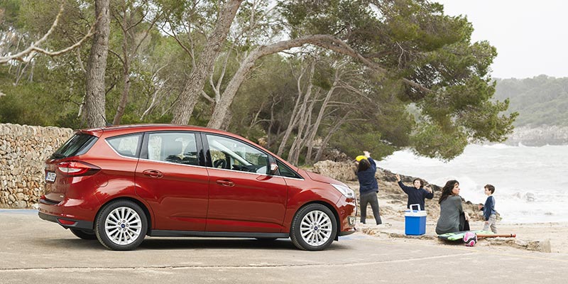 YEN� MAKYAJLI 2015 FORD C-MAX DETAYLI RES�M GALER�S�