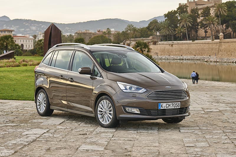 YEN� MAKYAJLI 2015 FORD C-MAX DETAYLI RES�M GALER�S�