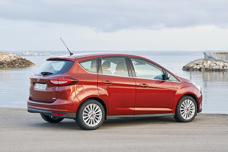 YEN� MAKYAJLI 2015 FORD C-MAX DETAYLI RES�M GALER�S�
