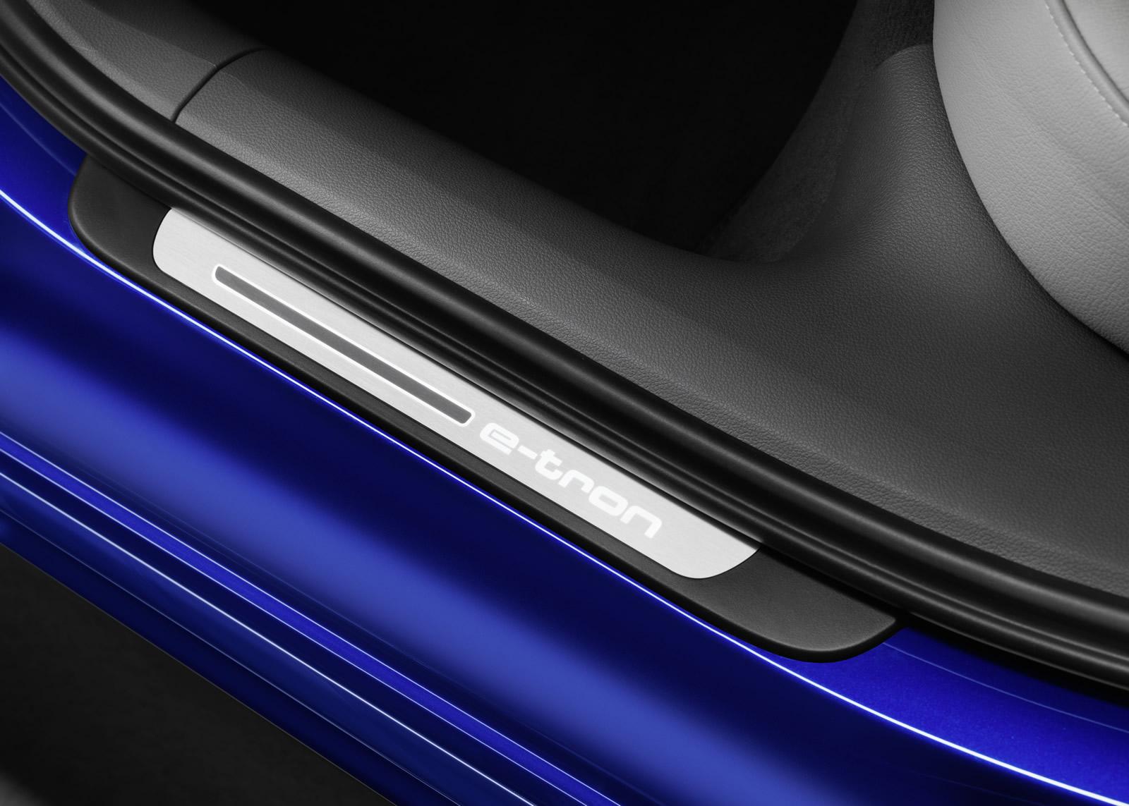 AUD� A6 L e-tron PLUG-IN H�BR�T RES�M GALER�S�