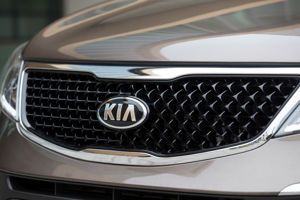 YEN MAKYAJLI 2014 KA SPORTAGE DETAYLI RESM GALERS