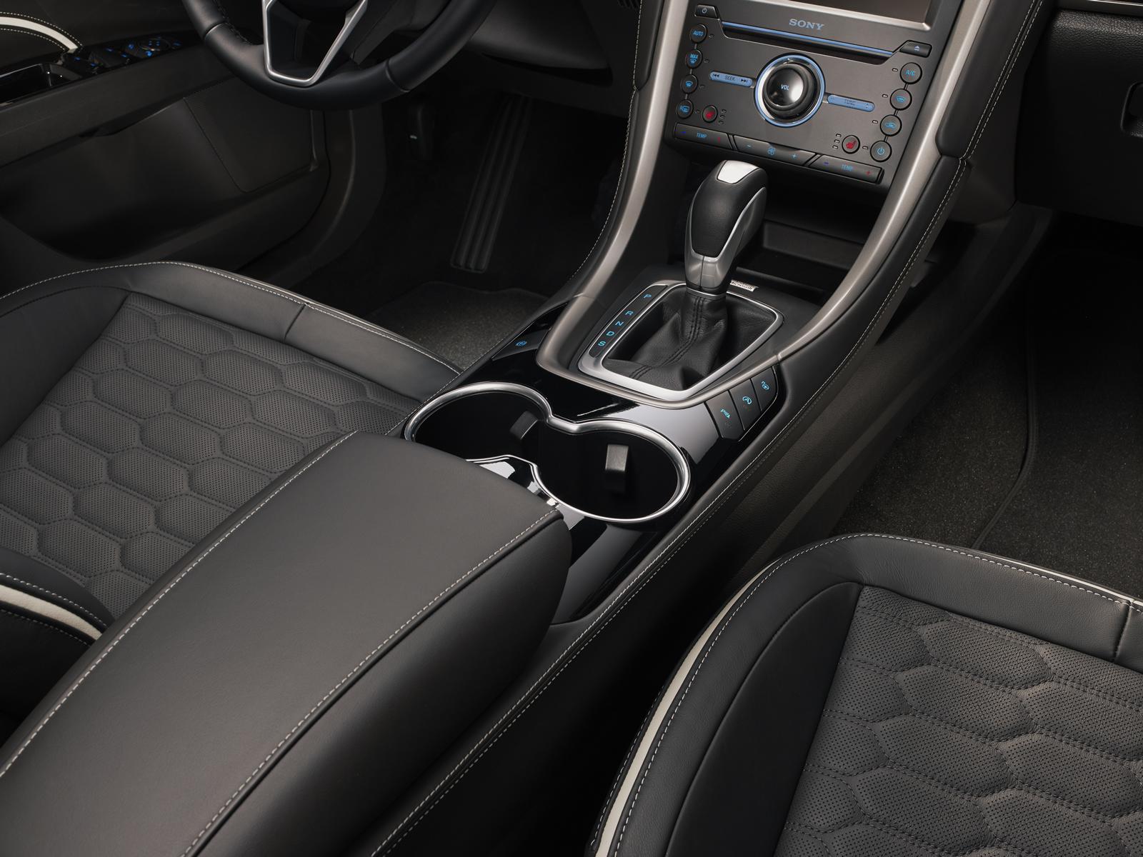 YEN� FORD MONDEO V�GNALE DETAYLI RES�M GALER�S�