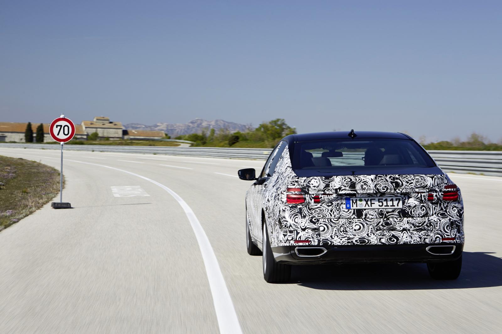 YEN� BMW 7 SER�S� 2015 TEST PROTOT�P� RES�M GALER�S�