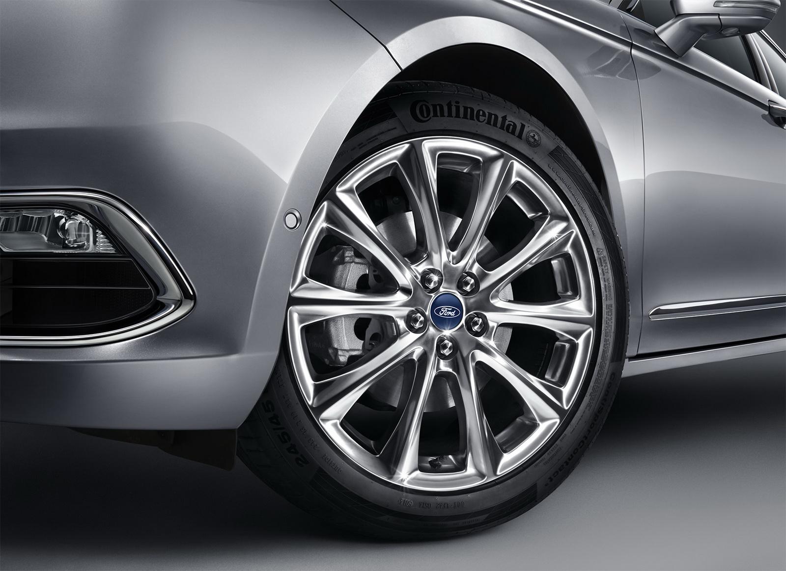 YEN� FORD TAURUS 2016 RES�M GALER�S�