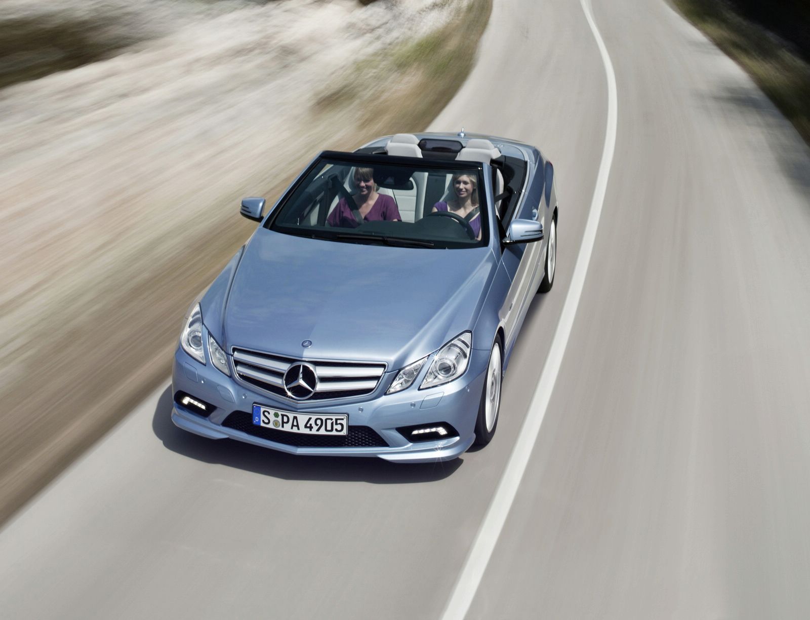 MERCEDES E CONVERTIBLE (2010) GALER
